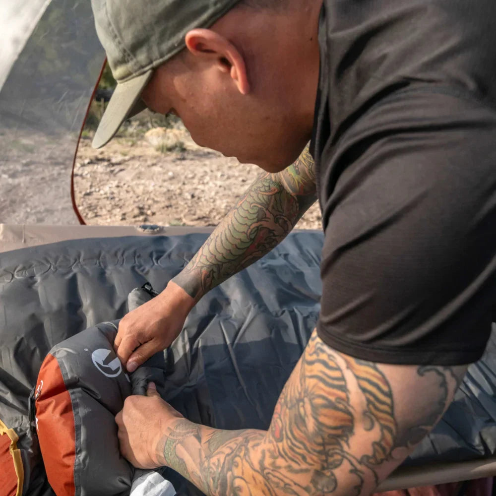 Klymit Peak Insulated Sleeping Pads XL - Picante