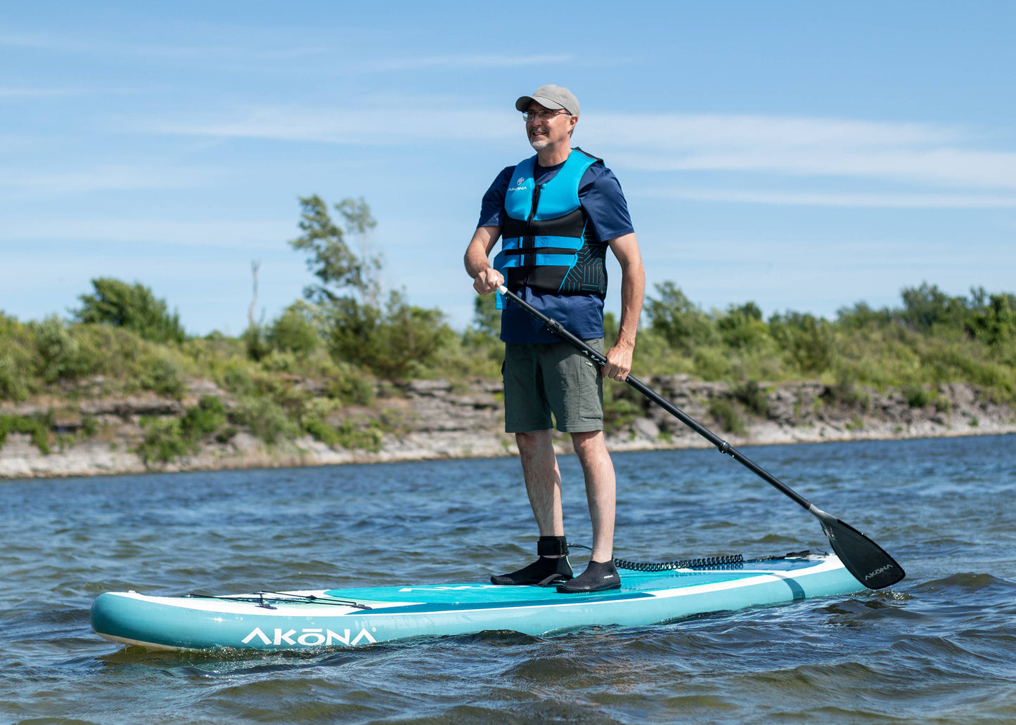 The Havana Inflatable Stand Up Paddleboard Package